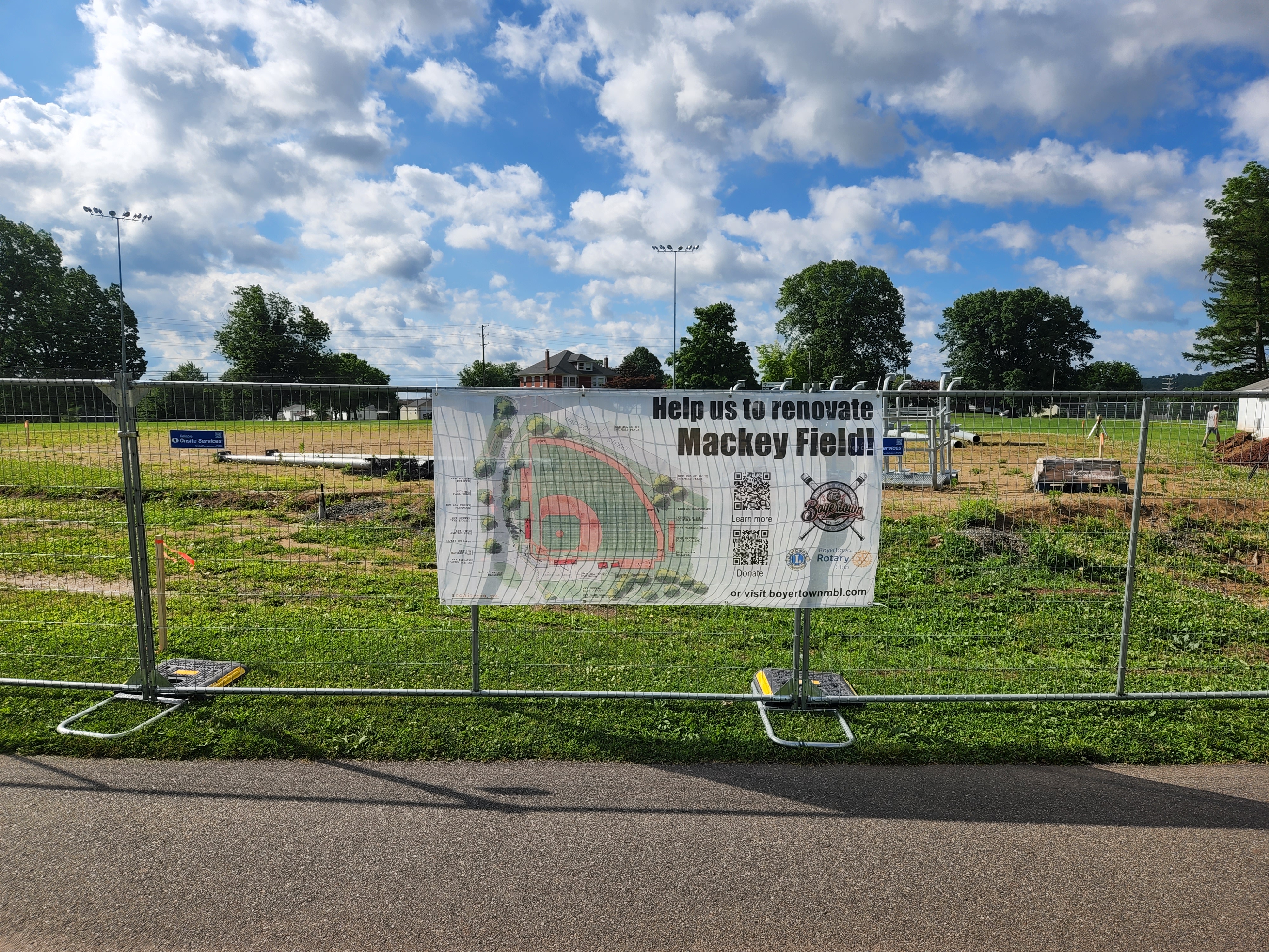 construction fencing and sign